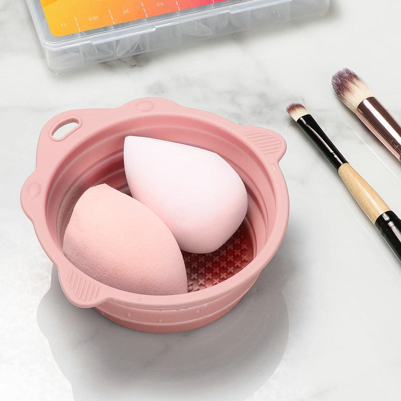Foldable Silicone Makeup Brush Cleaner Bowl (4).jpg