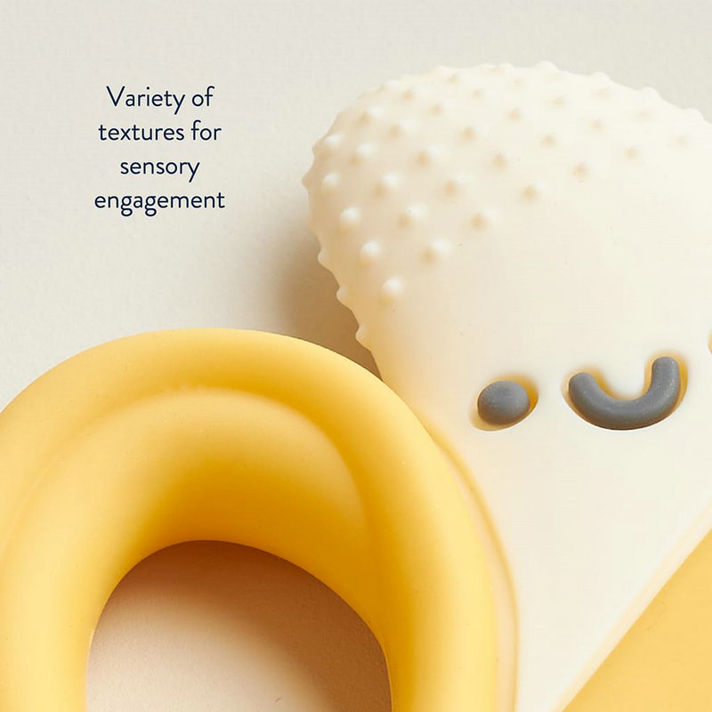 Banana-Shaped Baby Teether with Handles (2).jpg