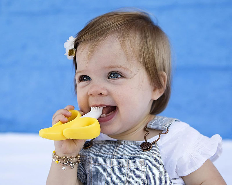 Baby Banana Toothbrush Teether (4).jpg
